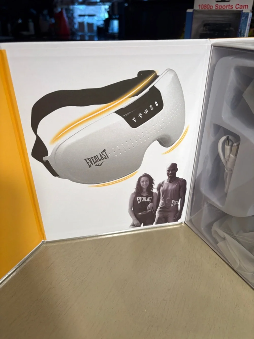 Everlast Silver and Black Heated Eye Massager
